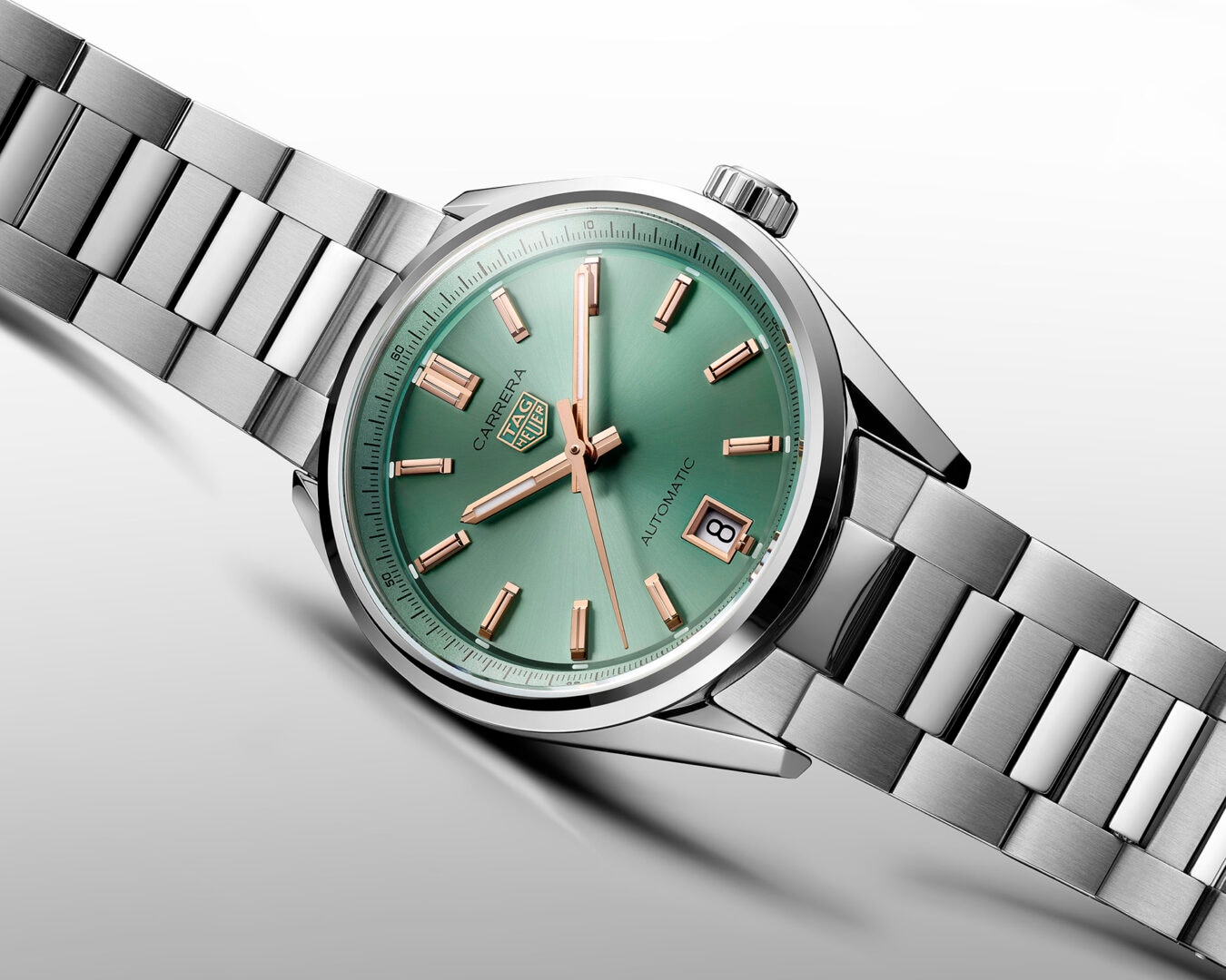 【TAG Heuer】希少な色合いのレディースサイズ・1980年代のアンティーク TAG Heuer】希少な色合いのレディースサイズ・1980年代の