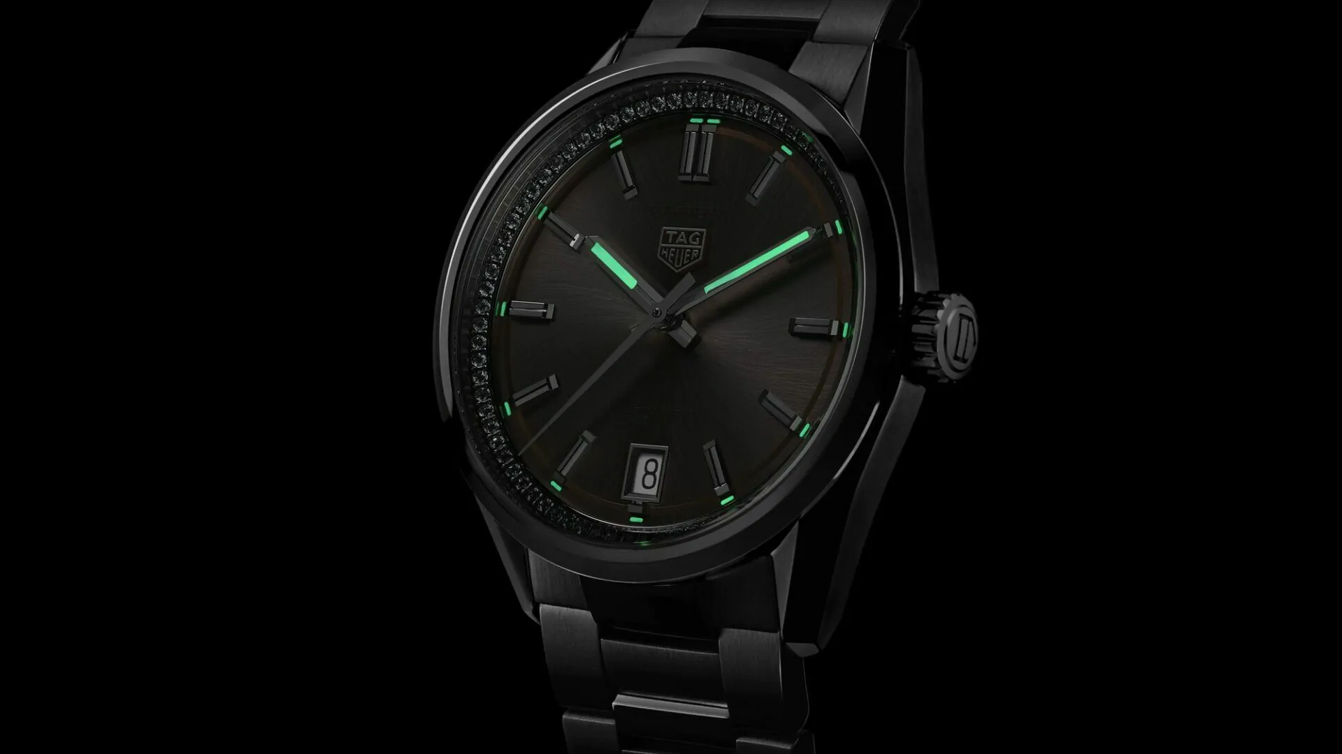 暗闇の中でも時刻が読み取れる秘密とは？ | TAG Heuer Official Magazine