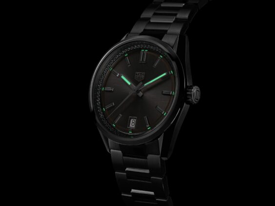 暗闇の中でも時刻が読み取れる秘密とは？ | TAG Heuer Official Magazine