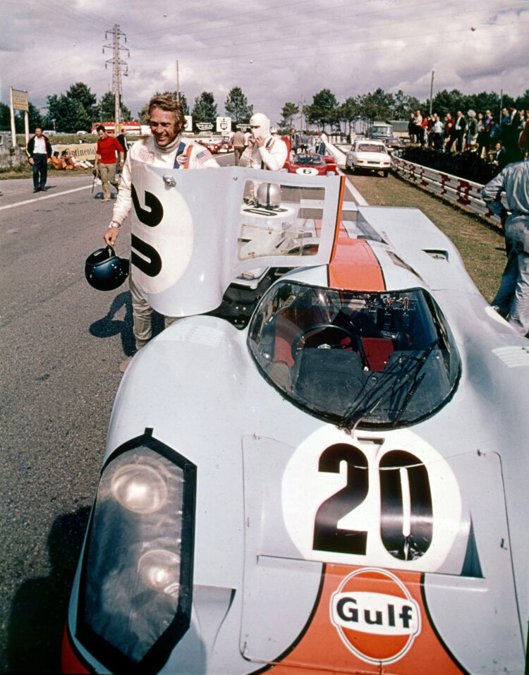 マックイーン着用の「モナコ」がサザビーズのオークションに登場 | TAG