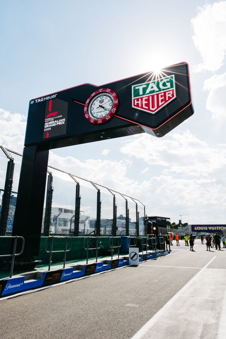 レーシングクロックが視線を独占 | TAG Heuer Official Magazine