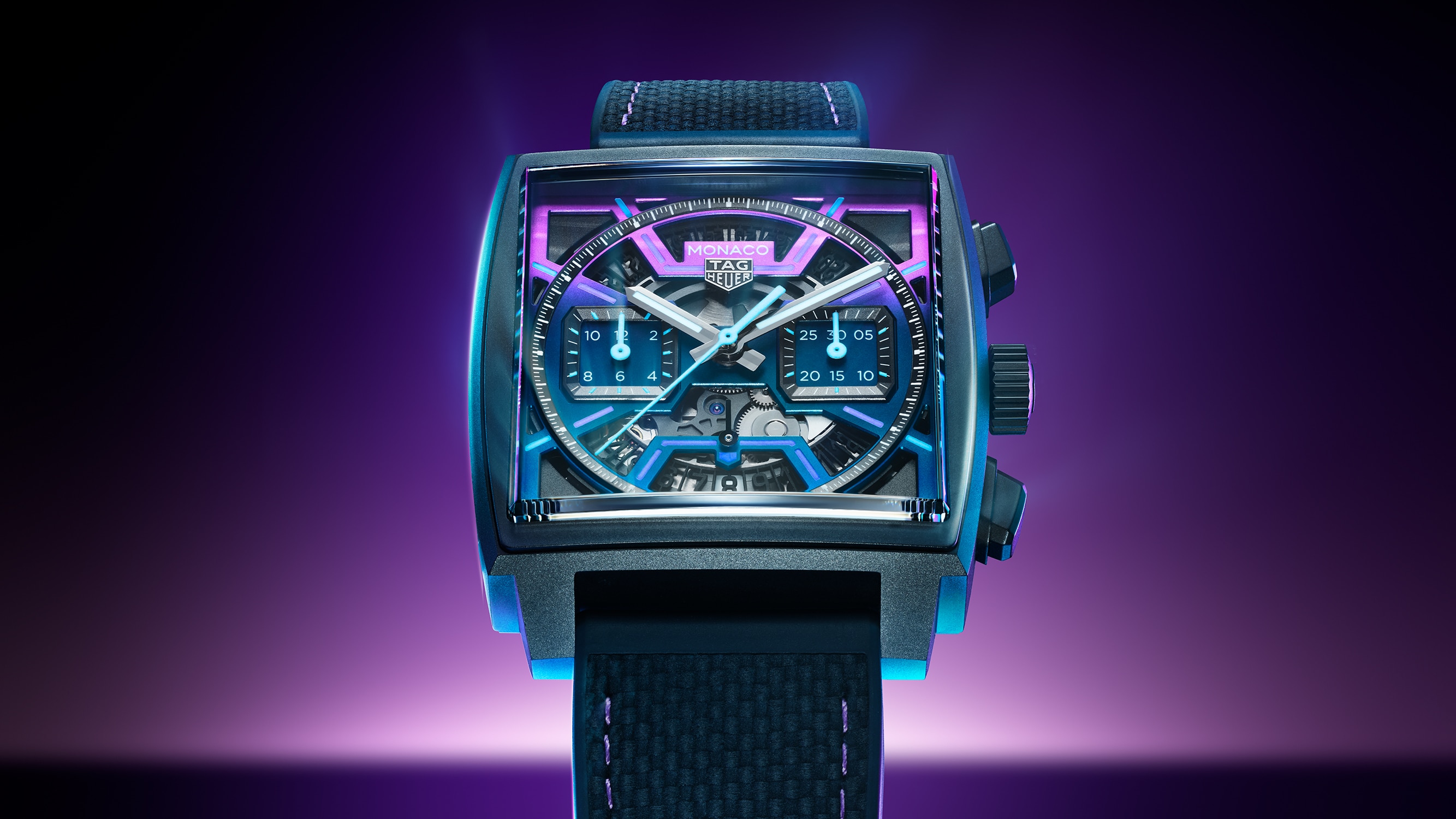ナイトレースによって生まれ変わったクロノグラフ | TAG Heuer